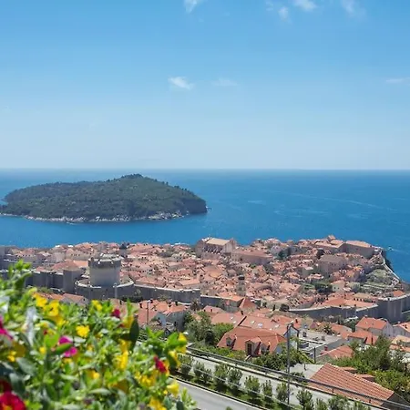 Romantic Ap,with Amazing View דוברובניק
