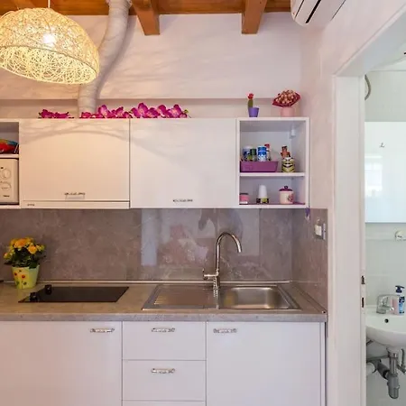 Romantic Ap,with Amazing View Apartment *